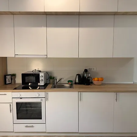 Apartment 公寓 *